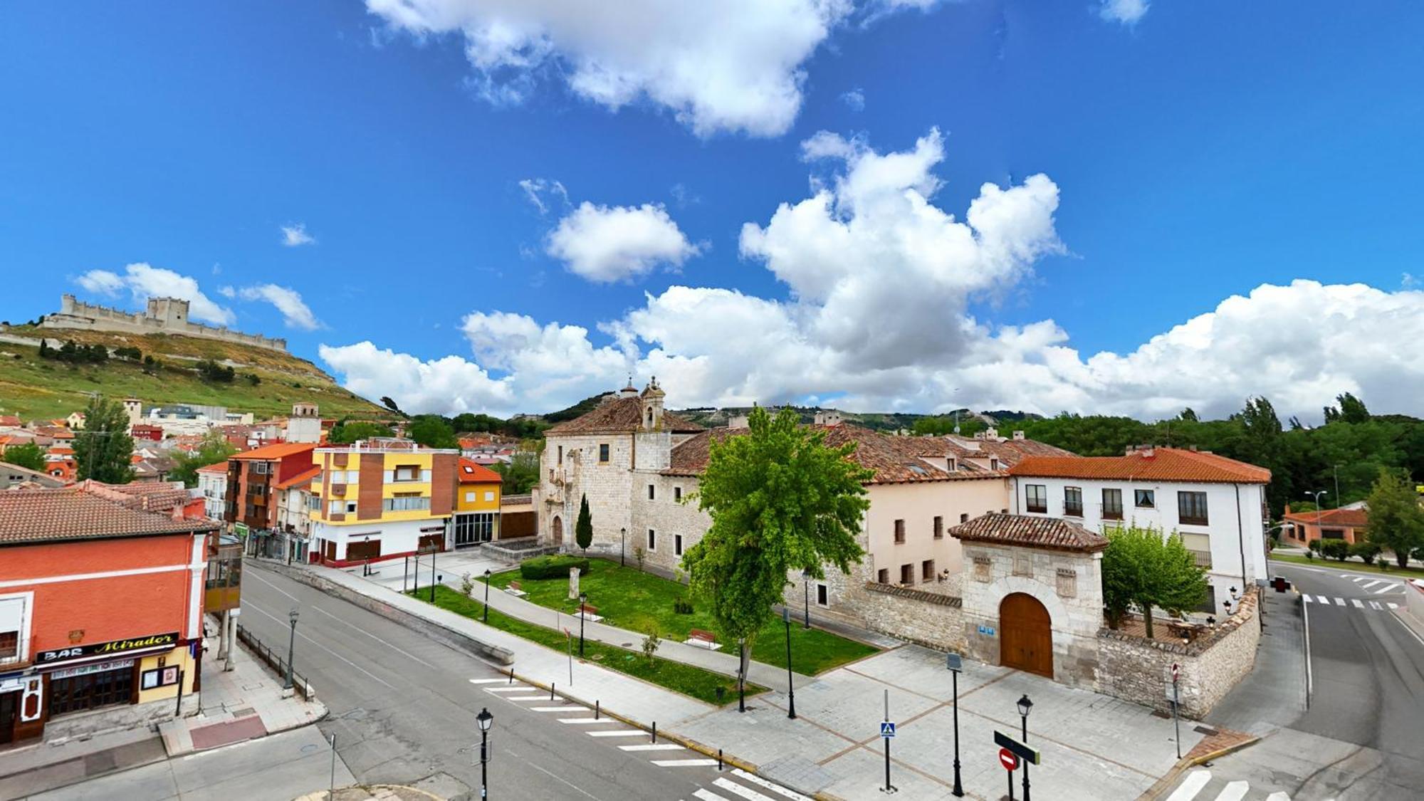 Azz Penafiel Las Claras Hotel & Spa Exterior foto